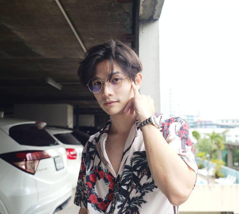 instagram.com/lee_thanat
