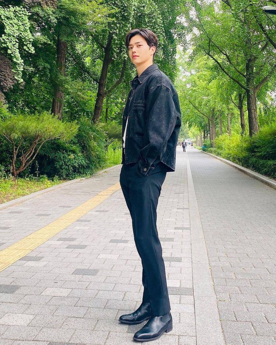 Instagram.com/songkang_b