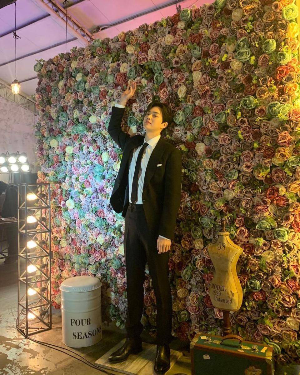 Instagram.com/songkang_b