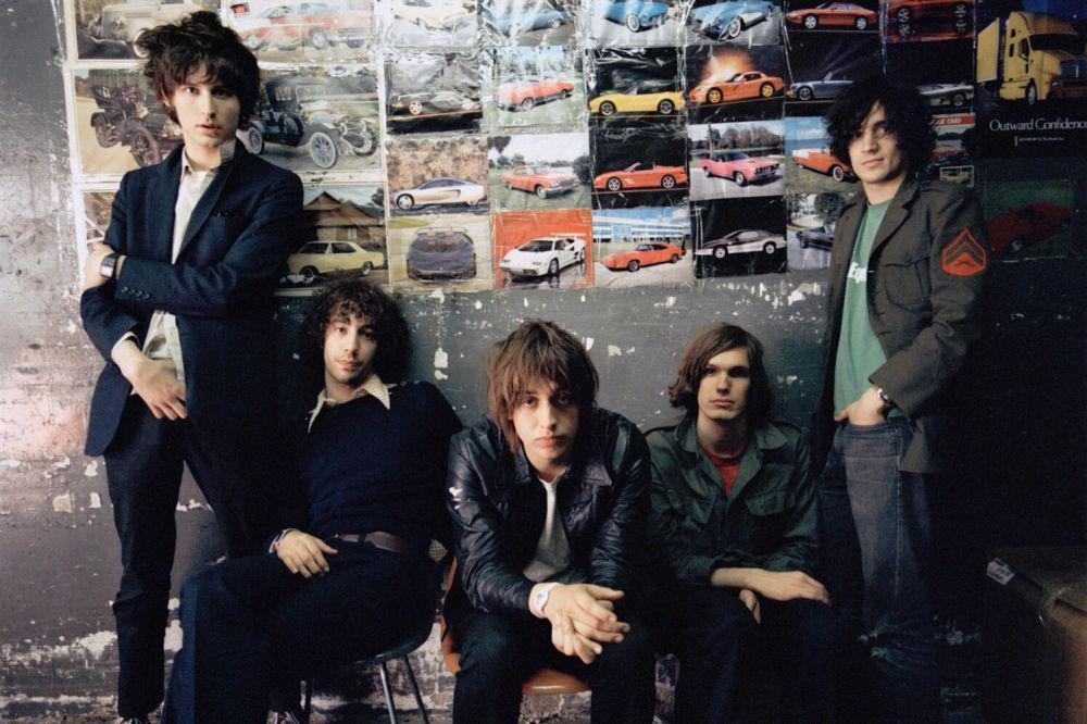 10 Lagu Garage Rock era 2000-an yang Masih Hot untuk Playlist-mu