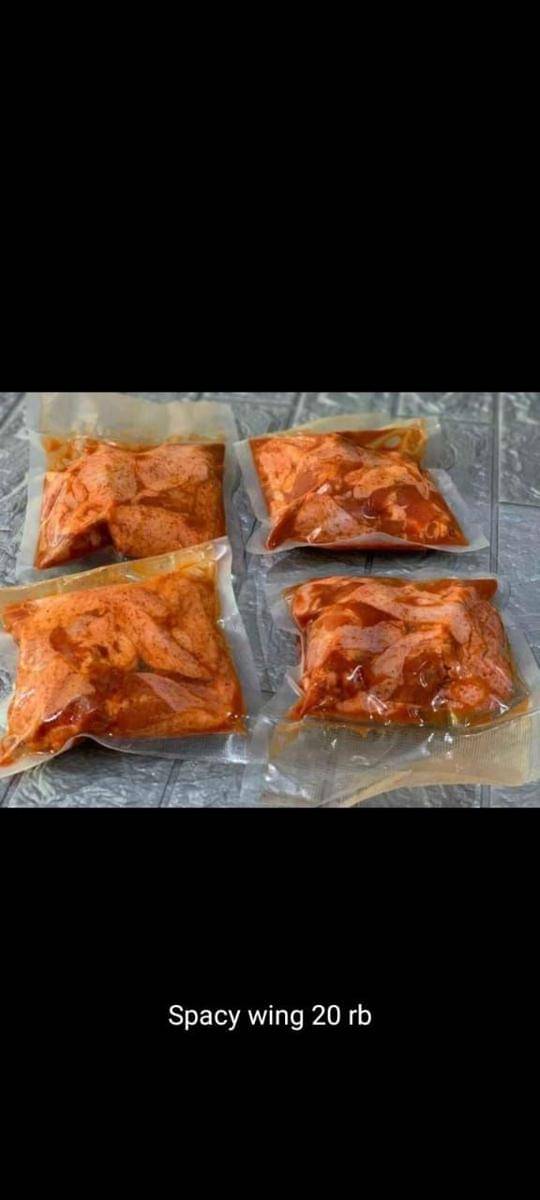 twitter.com/txtdarionlshop