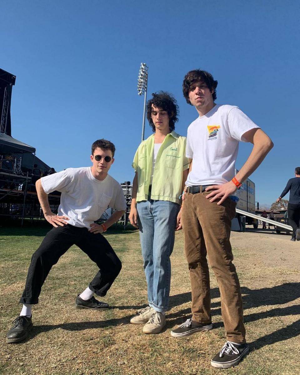 instagram.com/wallowsmusic
