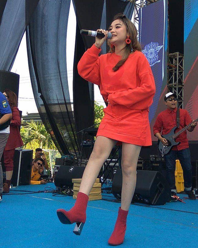 Instagram.com/arlidaputrii