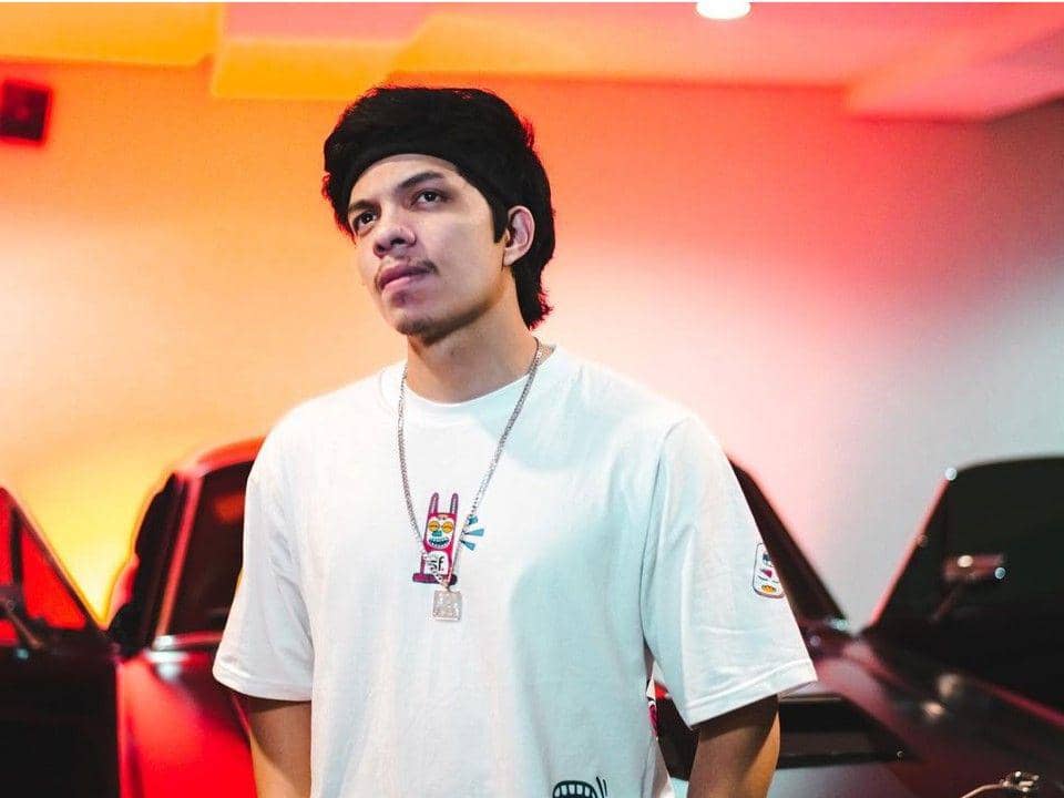 Sudah Jadi Suami, 10 Potret Gagah Atta Halilintar yang Kian Berwibawa