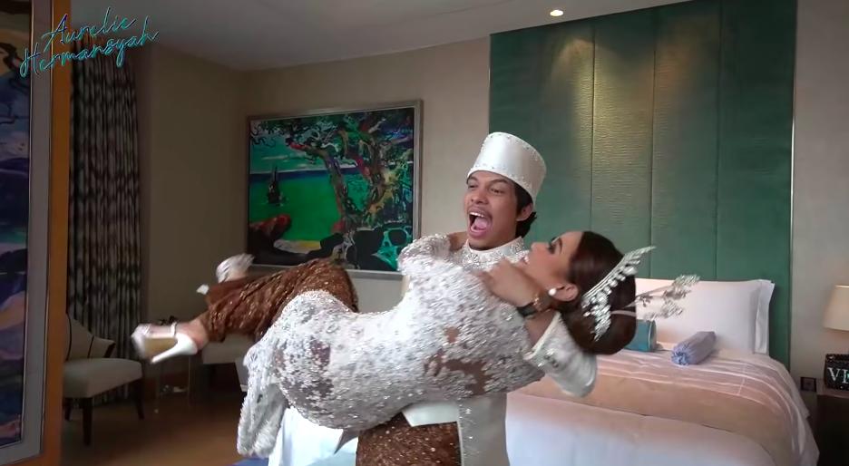 10 Momen Mesra Atta dan Aurel Setelah Halal, Main TikTok dan Kerja!
