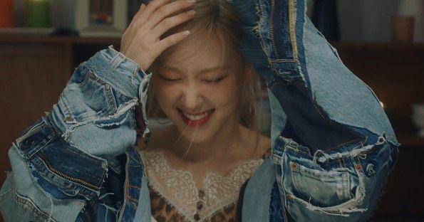 instagram.com/roses_are_rosie176
