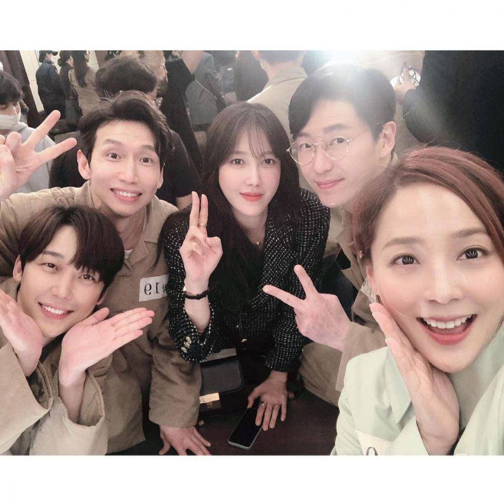 instagram.com/e.jiah