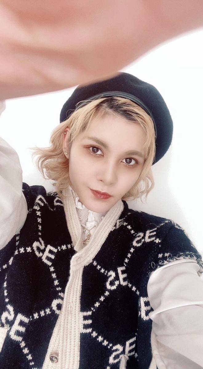 twitter.com/fairouzzzzzz