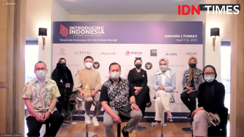 Diplomasi Baru, Pemerintah Kenalkan Fashion Muslim Tanah Air di Turki
