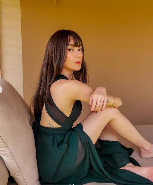 Jarang Disorot, 10 Potret Terbaru Dara The Virgin yang Makin Manis