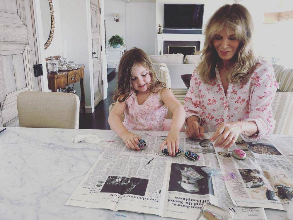 instagram.com/realjaclynsmith