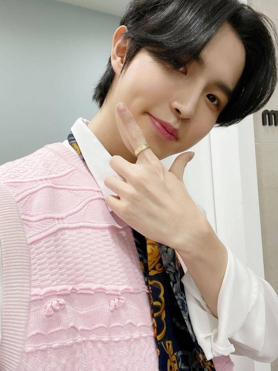 twitter.com/KJH_officialtwt