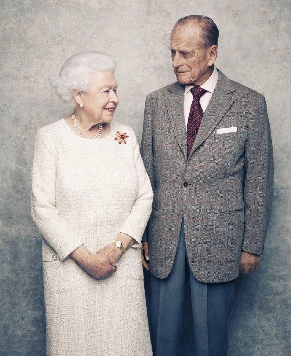 instagram.com/theroyalfamily