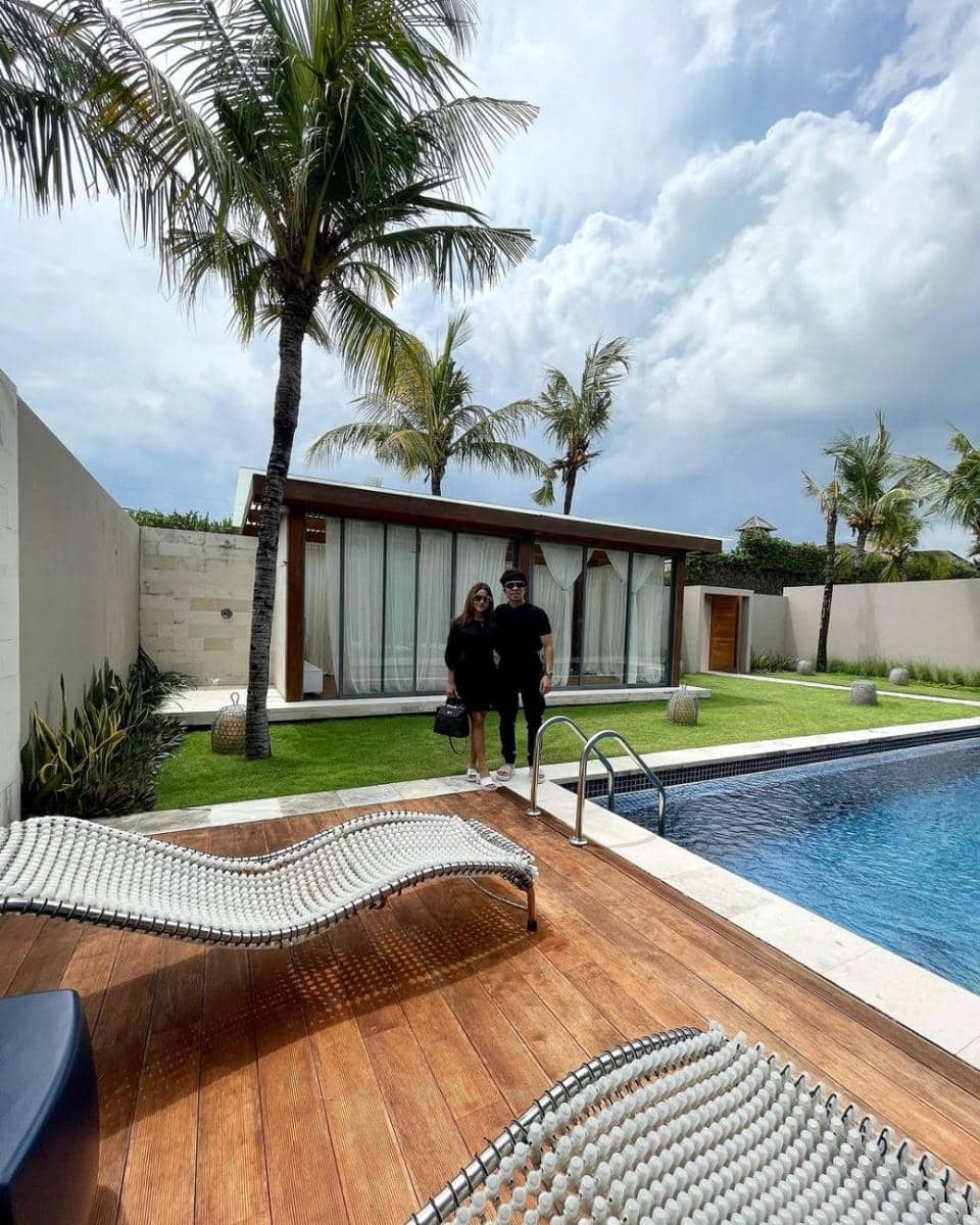 Atta dan Aurel bulan madu (instagram.com/aurelie.hermansyah)