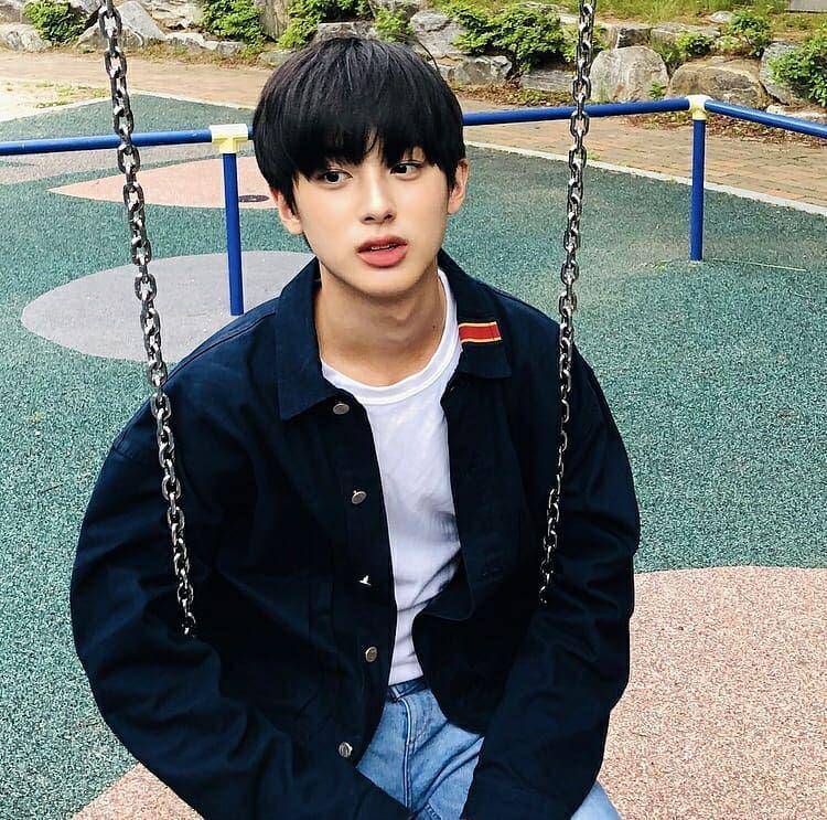 instagram.com/kimminkyu_0312