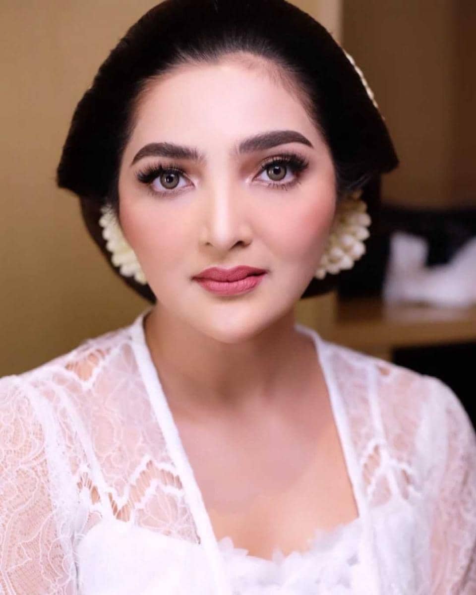 instagram.com/marlenehariman