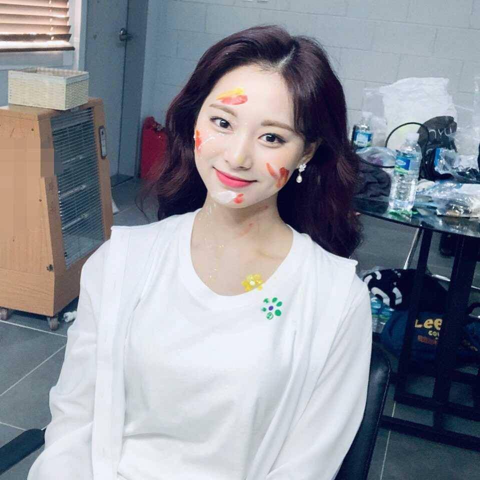instagram.com/twicetagram