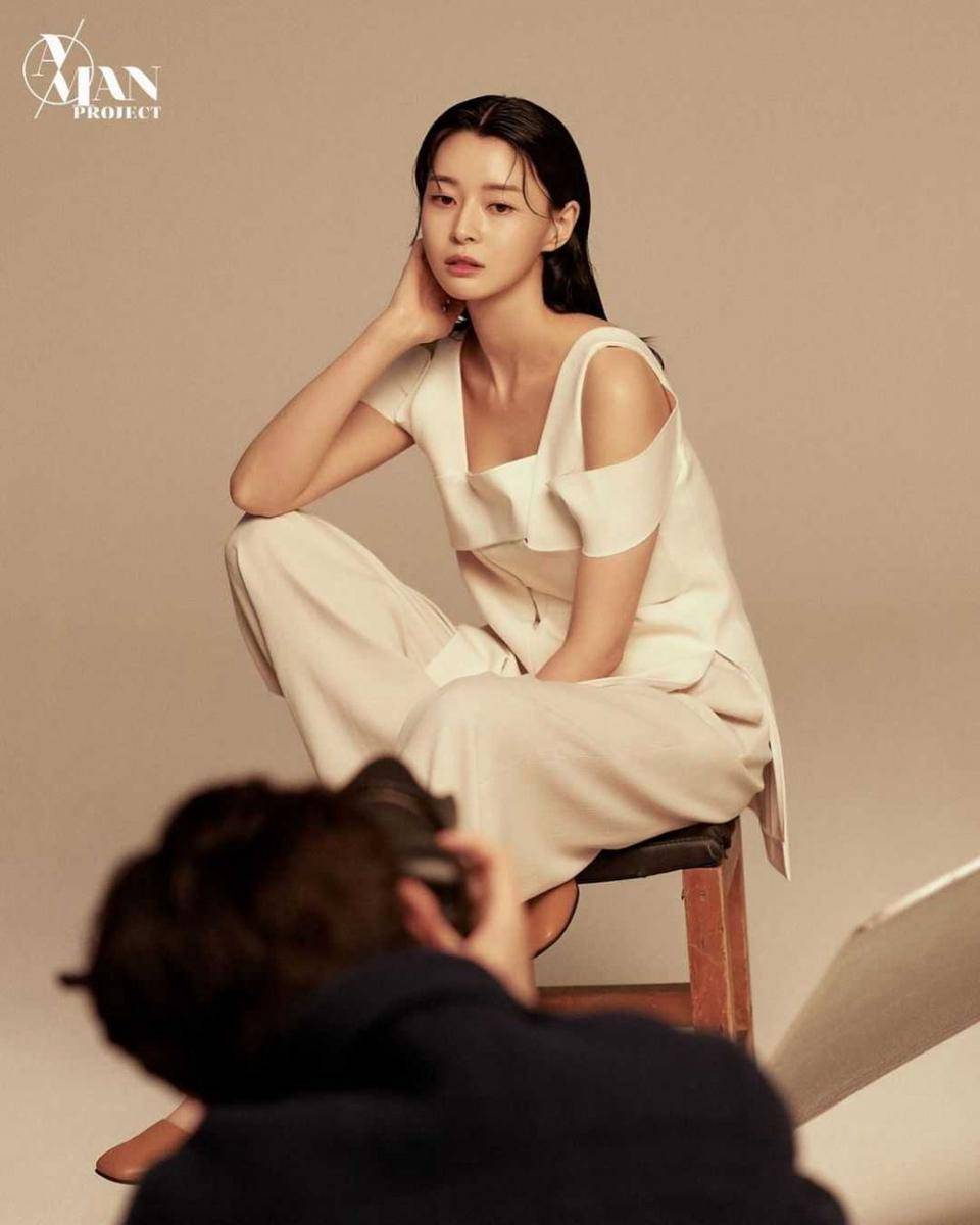 instagram.com/hv_nara