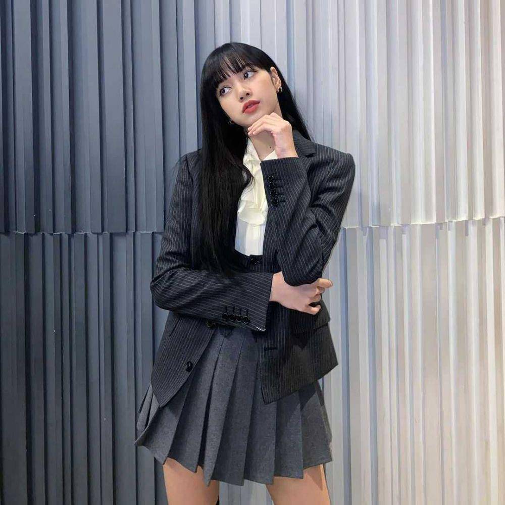 instagram.com/lalalalisa_m