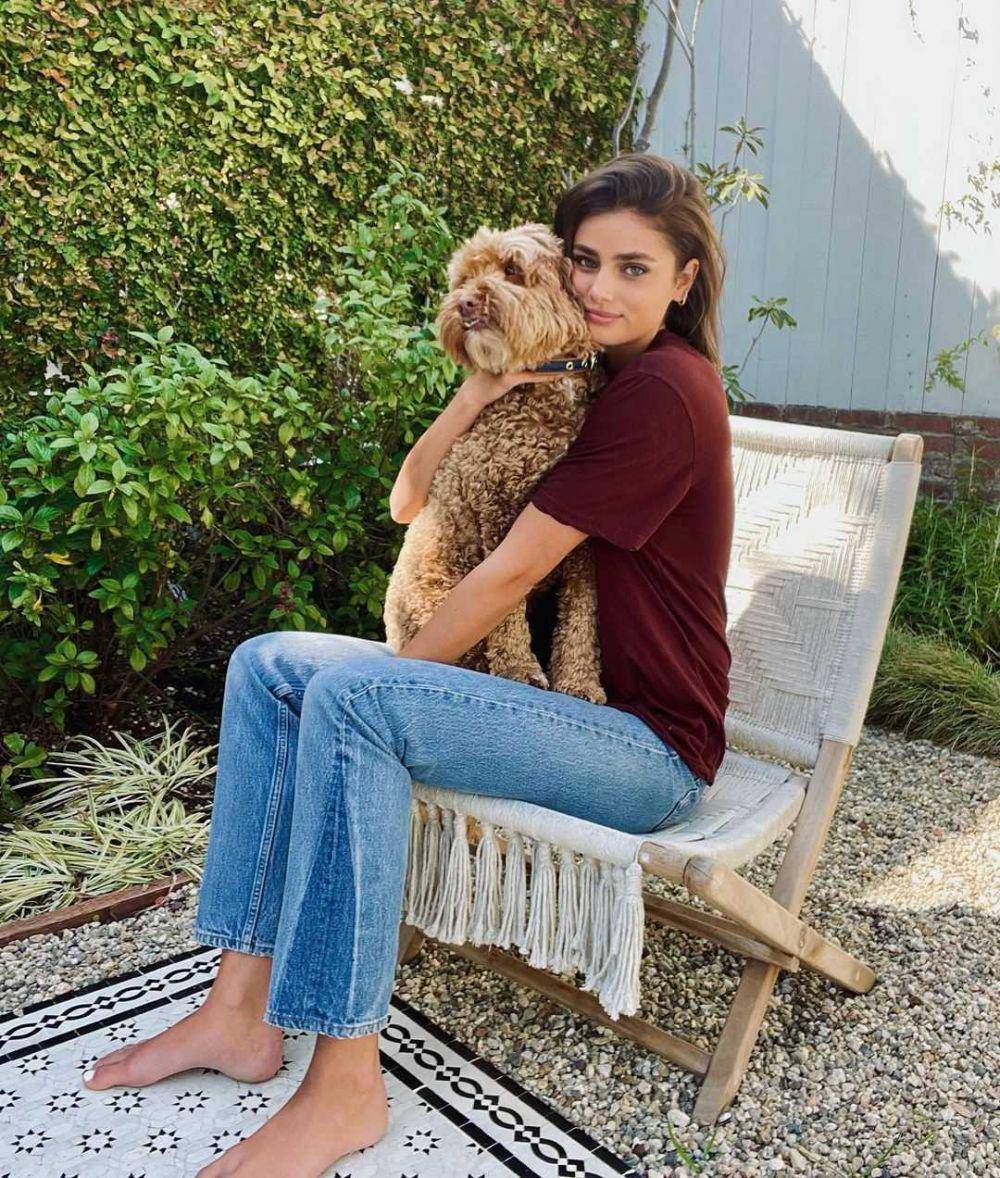 Instagram.com/taylor_hill