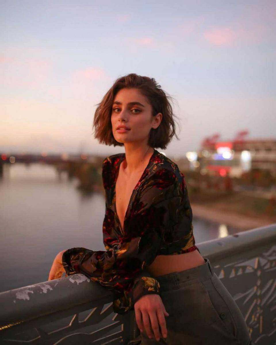 Instagram.com/taylor_hill
