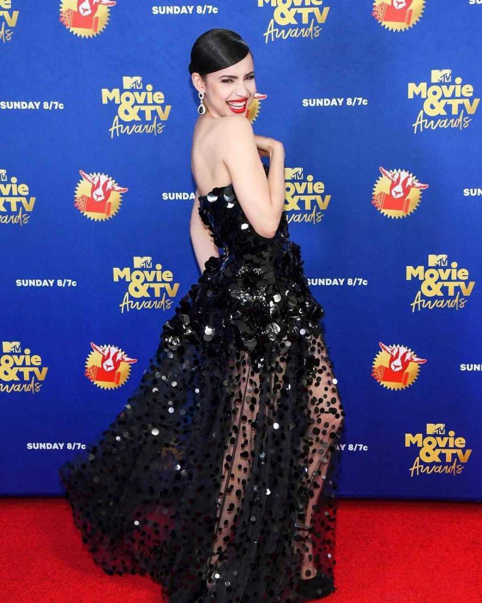Sofia Carson (Instagram.com/sofiacarson)