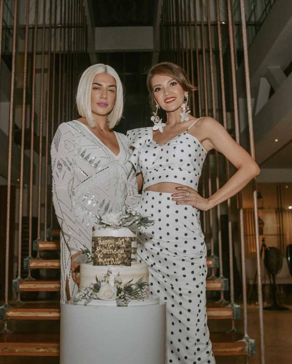 instagram.com/farahquinnofficial