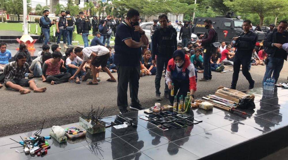 Polisi Amankan 13 Jenis Barang Bukti di Kampung Tangga Buntung (IDN Times/Istimewa)