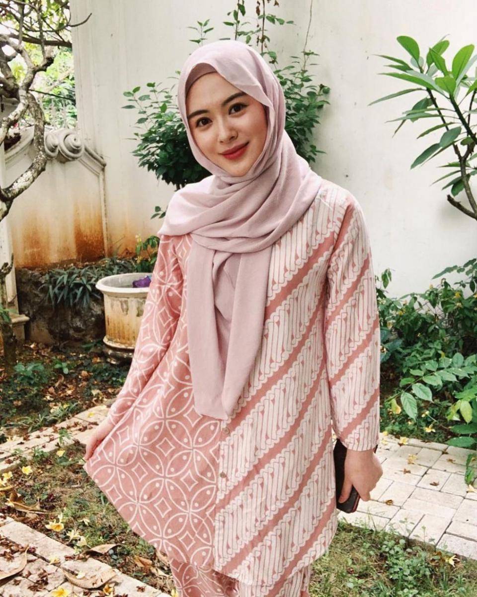 instagram.com/xolovelyayana