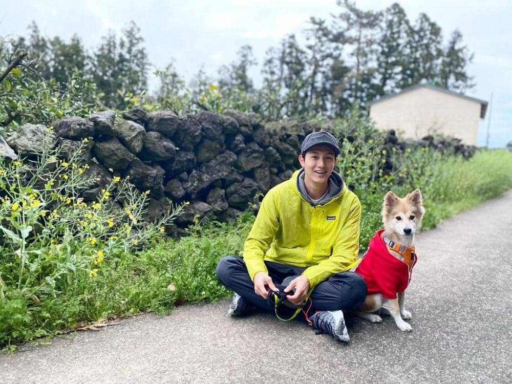 Lee Ki Woo (instagram.com/lee_kiwoo)