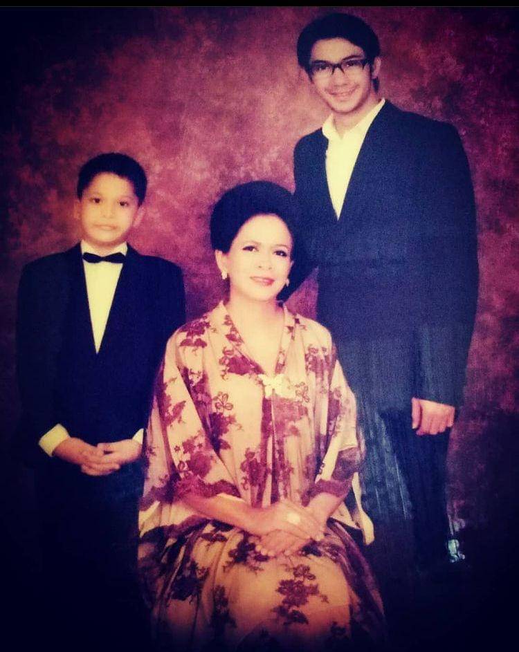 Instagram.com/pratiwimatulesy/