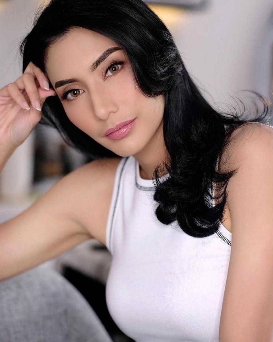 instagram.com/tyasmirasih