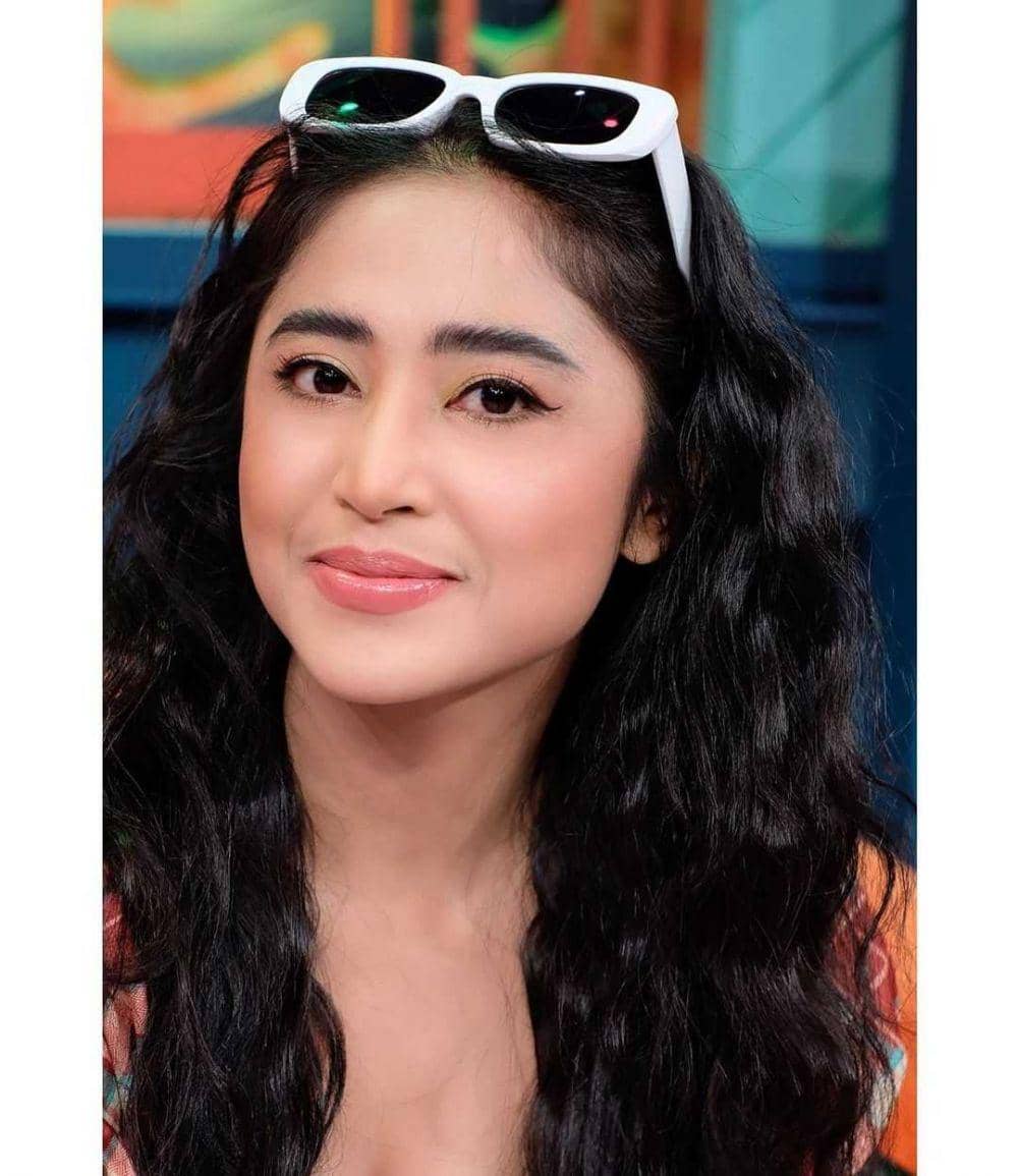 instagram.com/dewiperssikreal