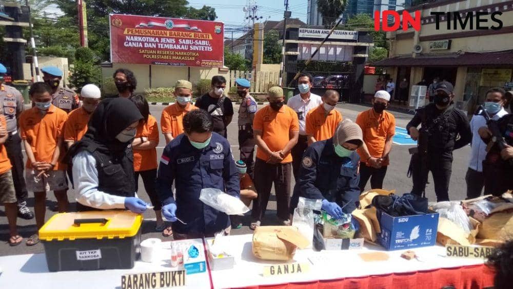 Jelang Ramadan, Polrestabes Makassar Musnahkan 4 Kilogram Narkoba