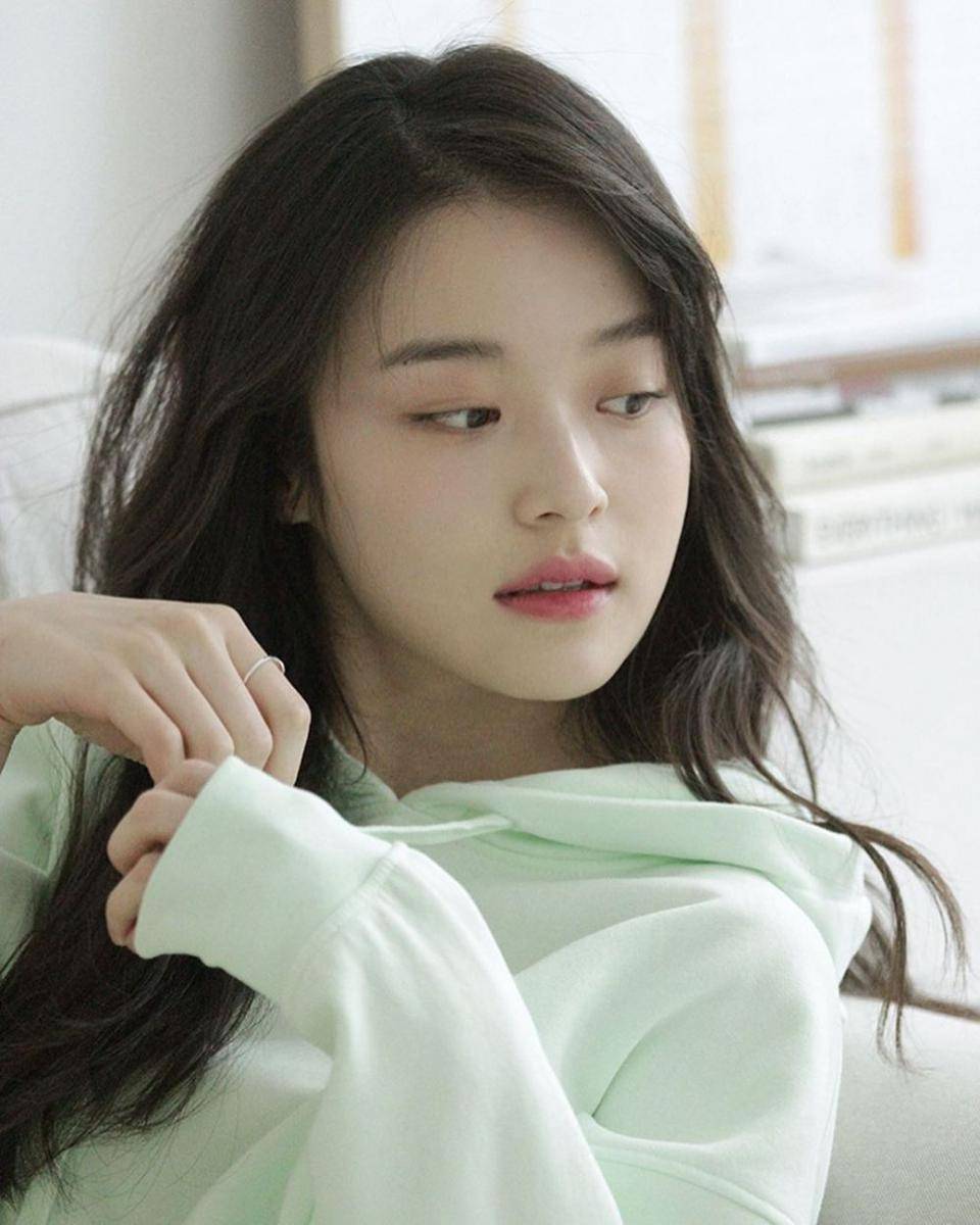 instagram.com/shindohyunn