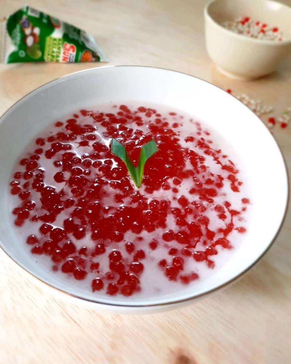 Bubur sagu mutiara (instagram.com/dapur.laila)