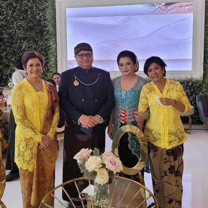 instagram.com/na_nurularifin
