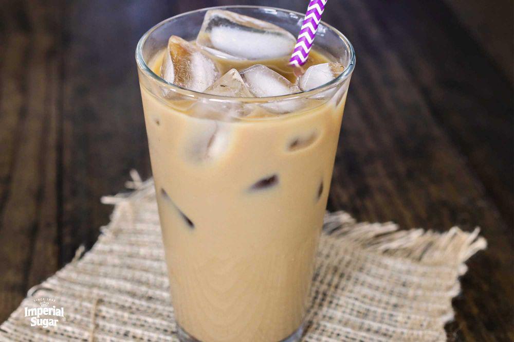 Resep Es Vanilla Latte yang Segar, Menu yang Biasa Jadi Andalan Kafe