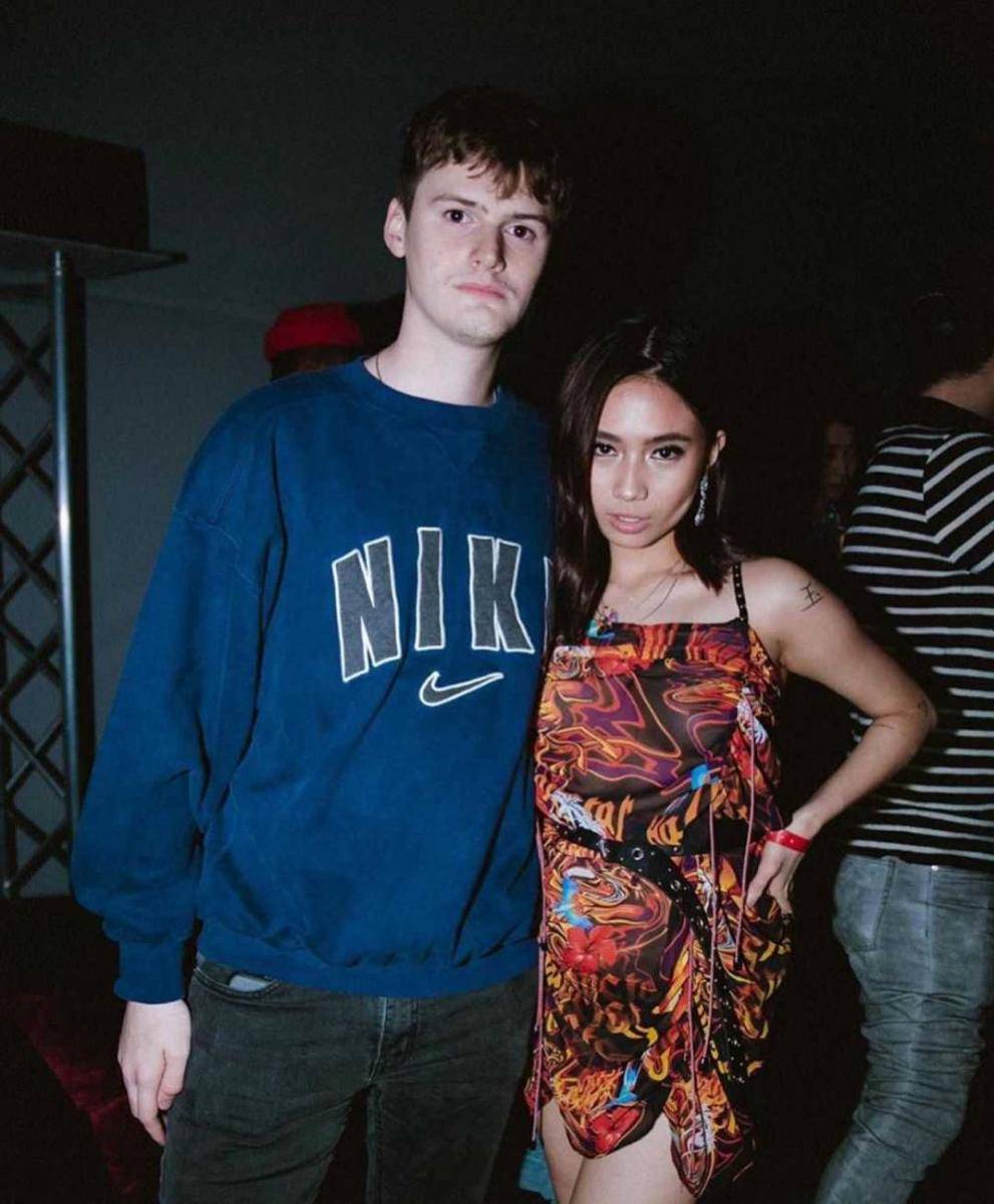 instagram.com/nikizefanya