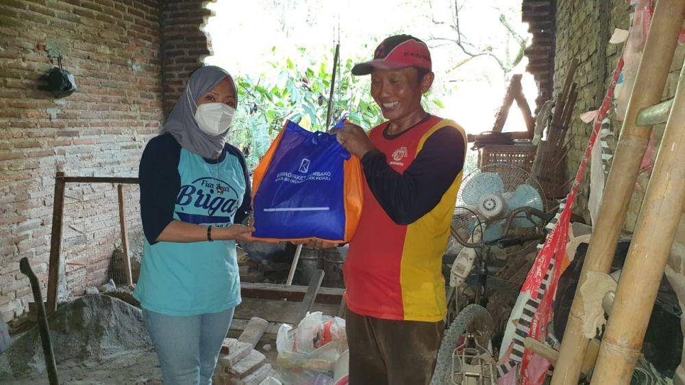 Bank Rakyat Indonesia (BRI) menyalurkan bantuan tanggap bencana kepada masyarakat di wilayah Malang dan Jawa Timur. (Dok. BRI)