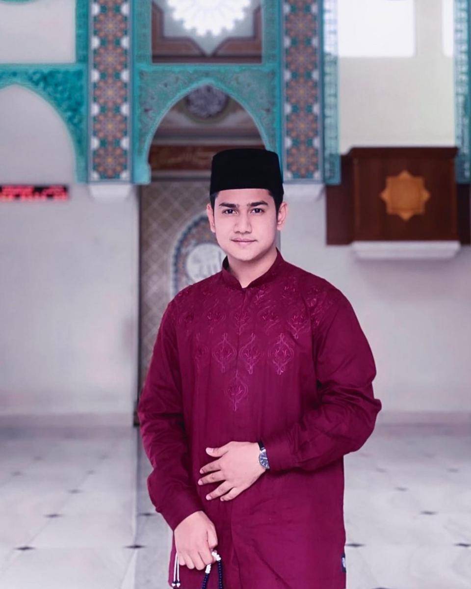 instagram.com/syakirdaulay