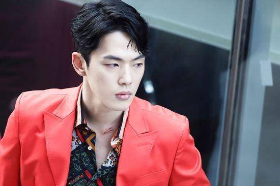 twitter.com/KoreanUpdates