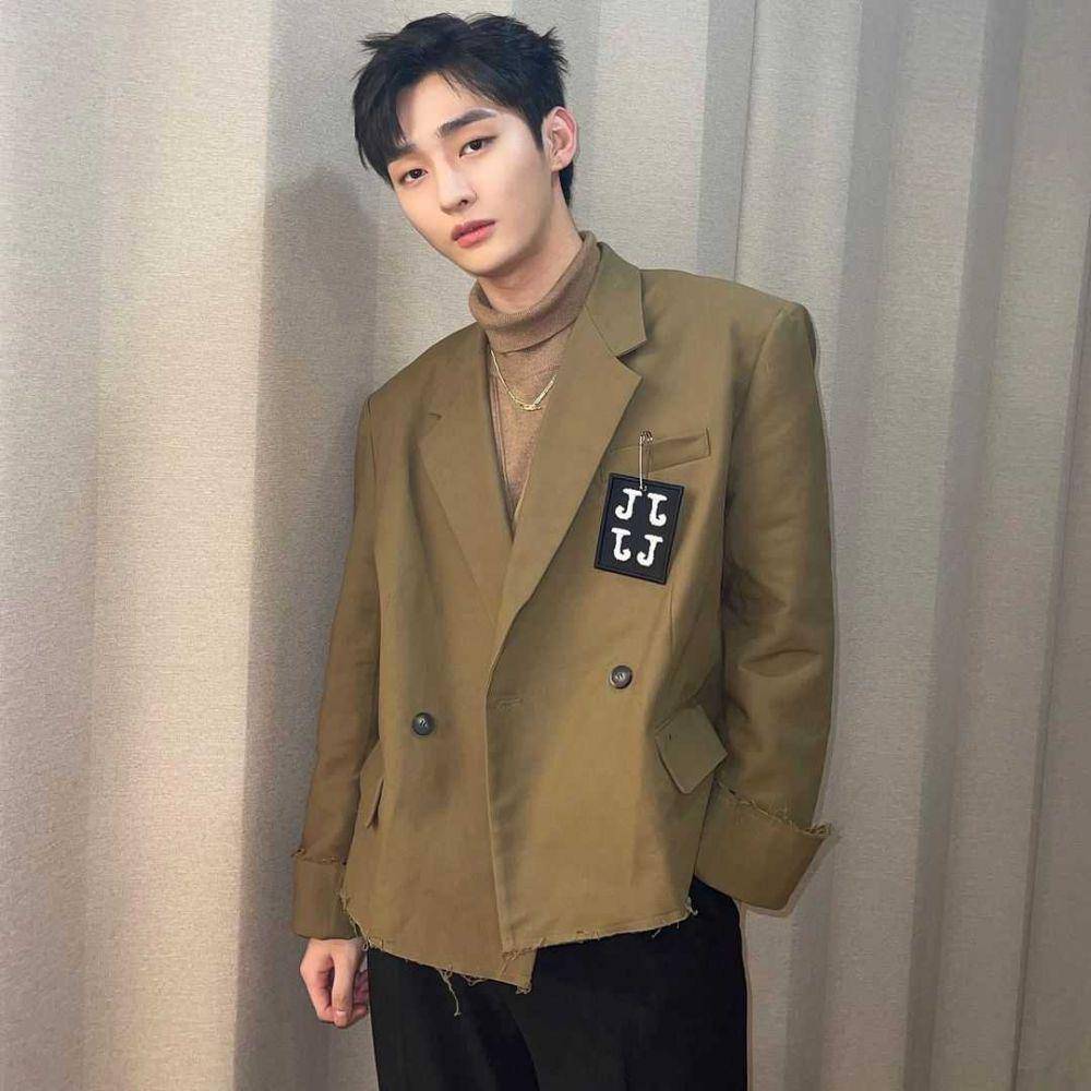 instagram.com/_yoonj1sung_/