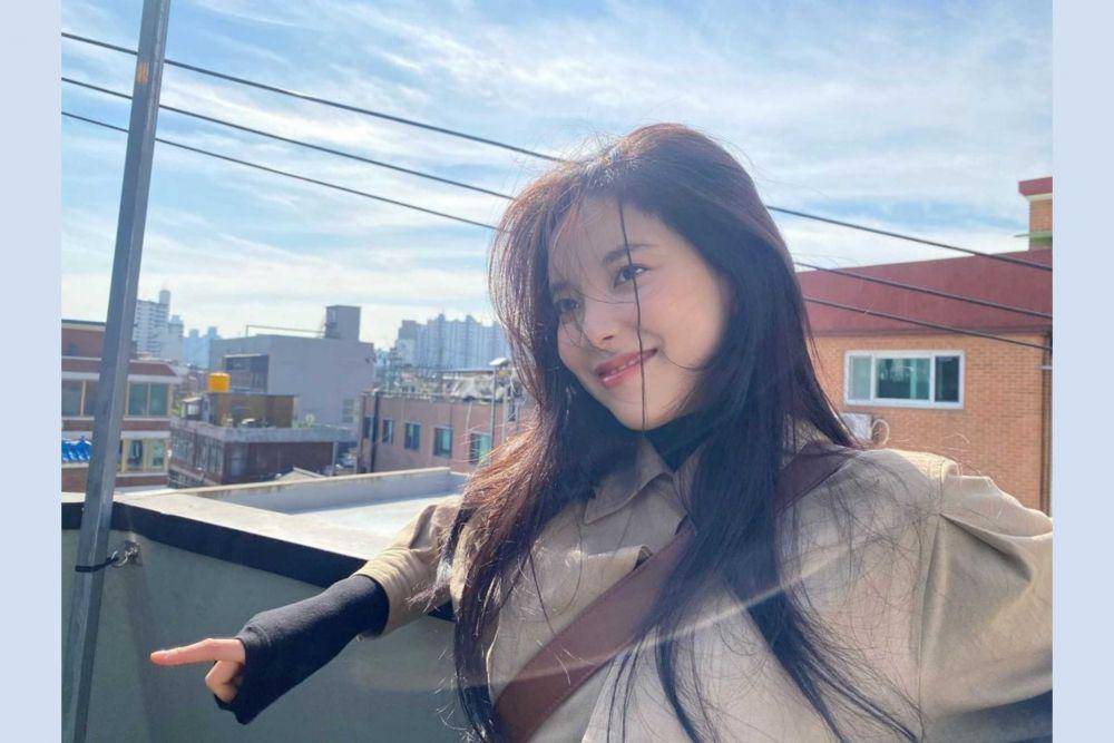 Shin Su Hyun (instagram.com/xinsooo)