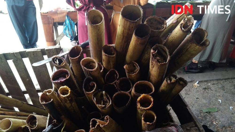 Lemang Wak Wak Hafsah di Banda Aceh (IDN Times/Muhammad Saifullah)