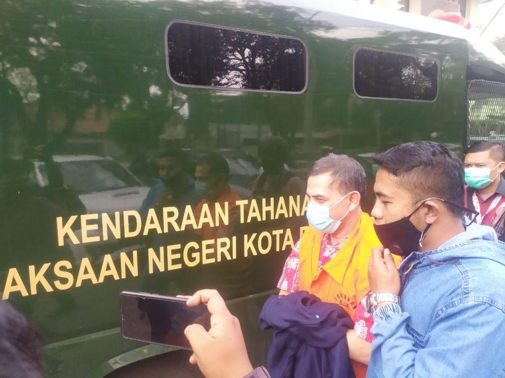 Ajay Priatna Didakwa Terima Suap Rp1,6 M Proyek RSU Kasih Bunda Cimahi