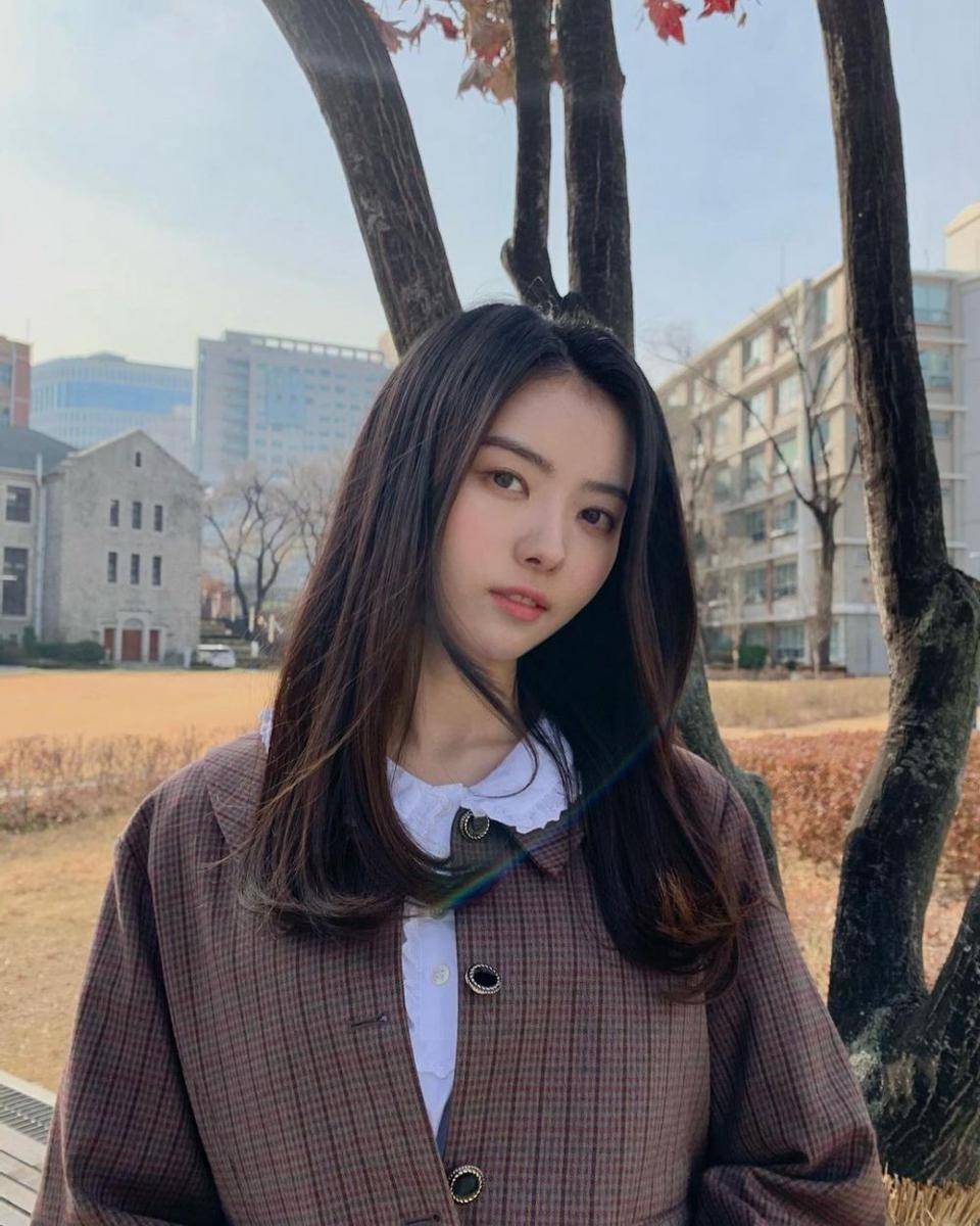 instagram.com/nayoung_lim95