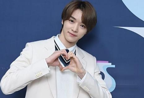 Membanggakan, 10 Potret Sungchan NCT Terpilih Jadi Duta MCLEAN 2021