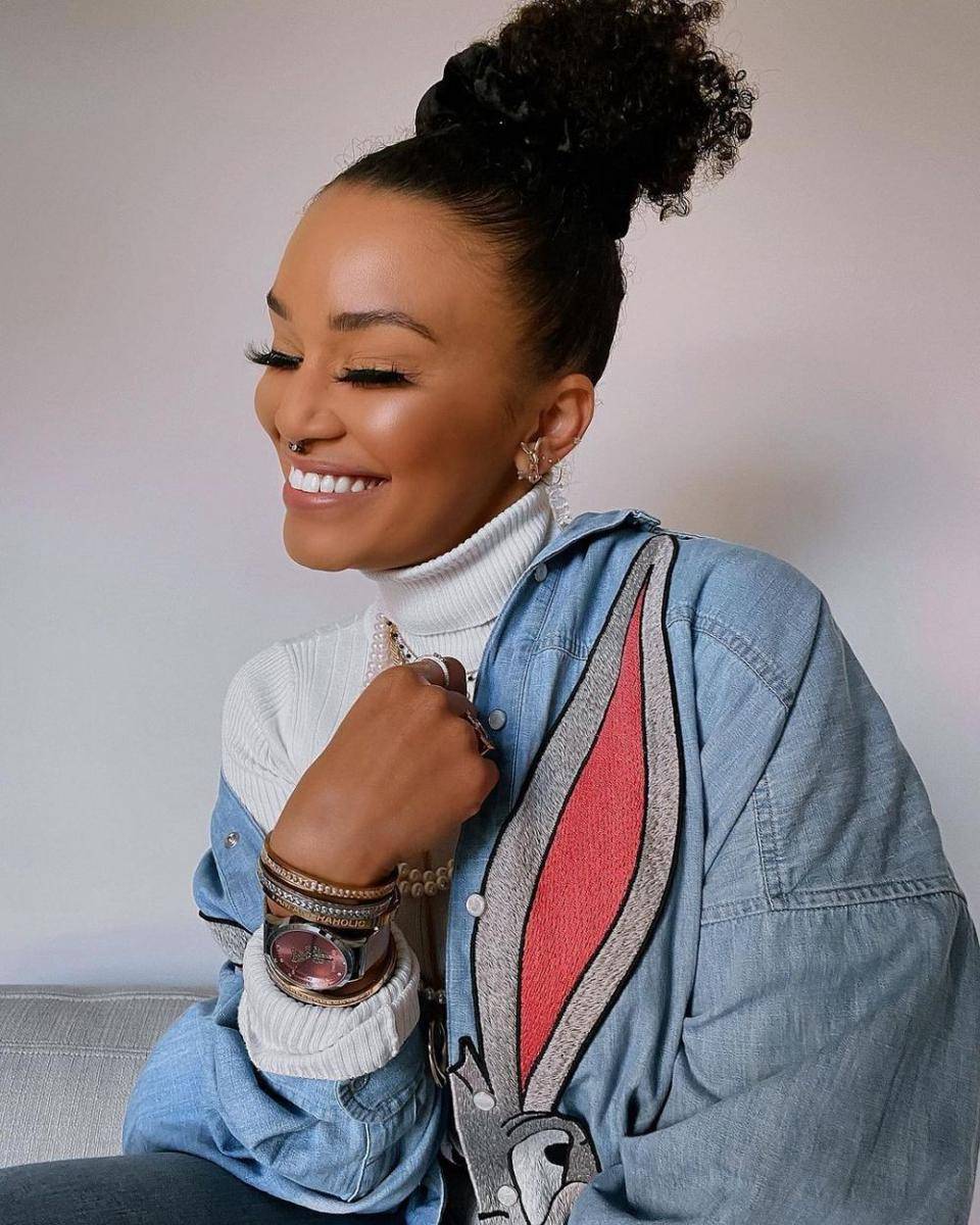 instagram.com/pearlthusi