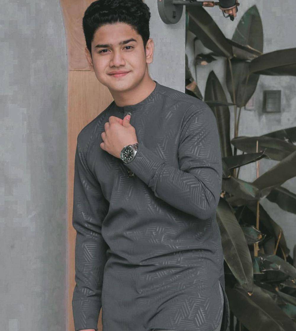 instagram.com/syakirdaulay/